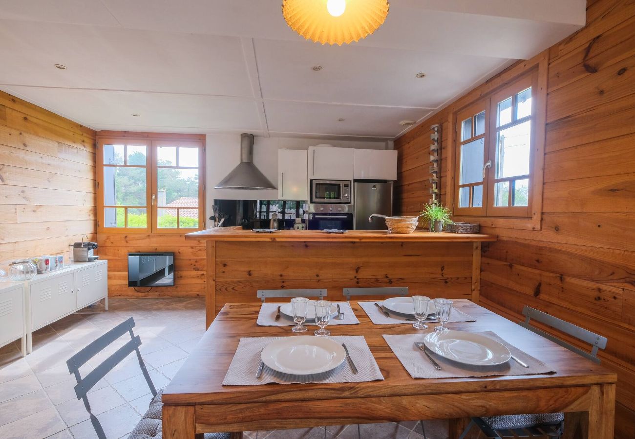 Appartement à Lège-Cap-Ferret - Duplex Gourbets au coeur du cap ferret