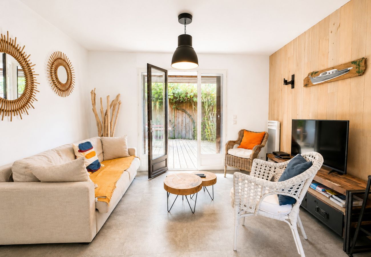 Maison à Lège-Cap-Ferret - Rouge Gorge pour 4 vacanciers au Ferret
