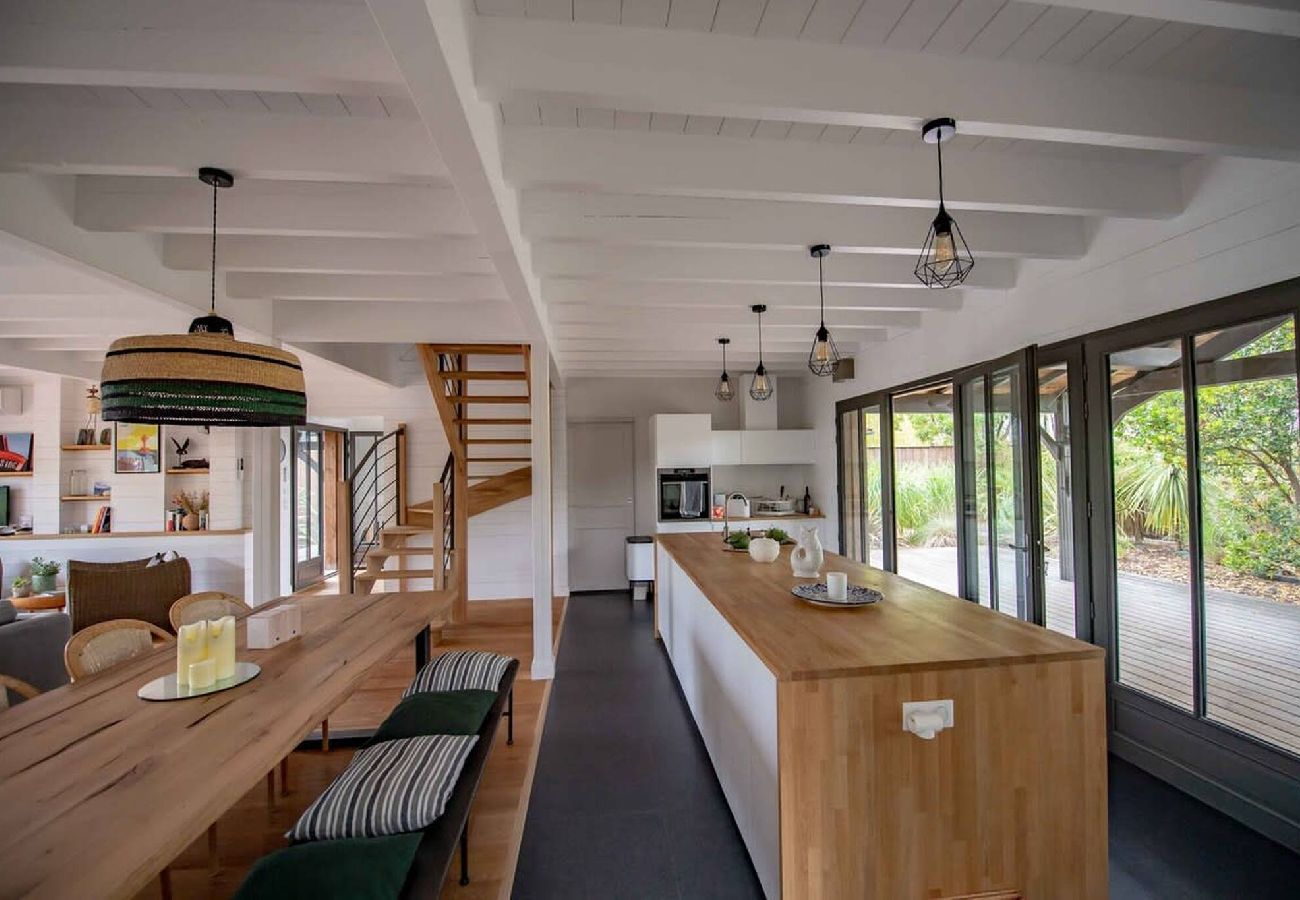 Villa à Lège-Cap-Ferret - Villa Réservoirs à Piraillan pour 10