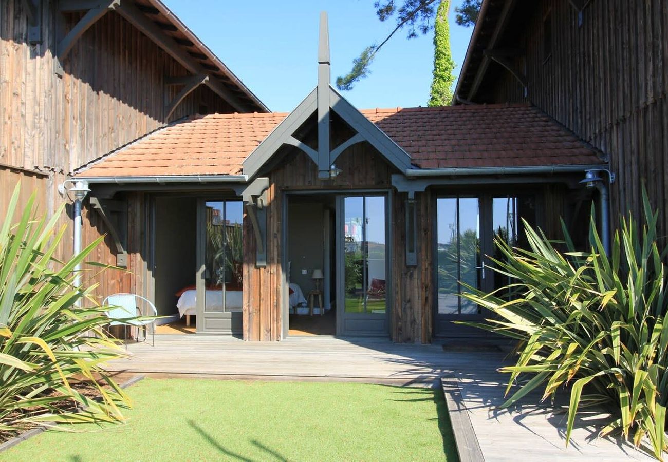 Villa à Lège-Cap-Ferret - Villa Réservoirs à Piraillan pour 10