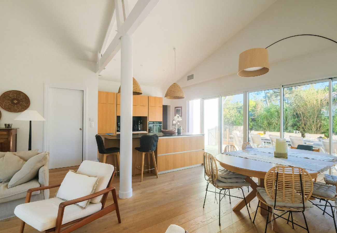 Villa à La Teste-de-Buch - La Chênaie : villa vacances 12 personnes