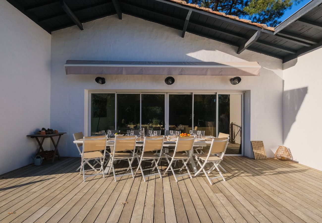 Villa à La Teste-de-Buch - La Chênaie : villa vacances 12 personnes